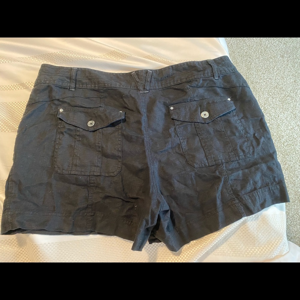 Linen Black Shorts
